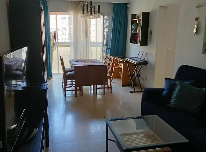 Palmas - Ideal Visitantes O Trabajadores Desplazados Лас-Пальмас-де-Гран-Канарія